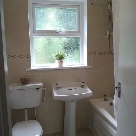 Сasa de vacaciones Lovely 3 Bedroom House In Great Location